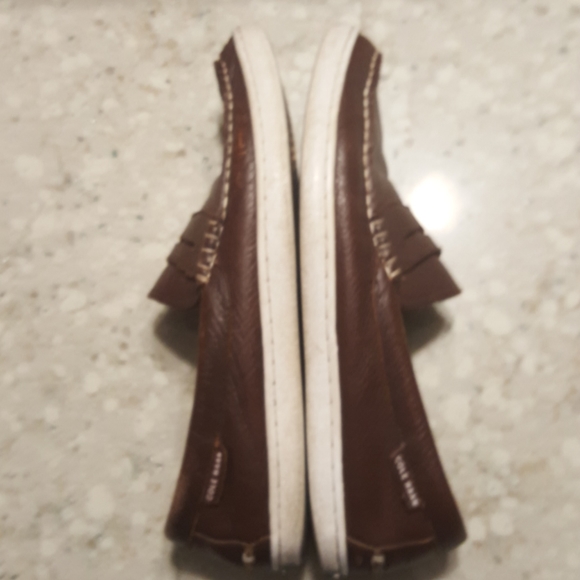 Cole Haan brown loafers. - Picture 5 of 6